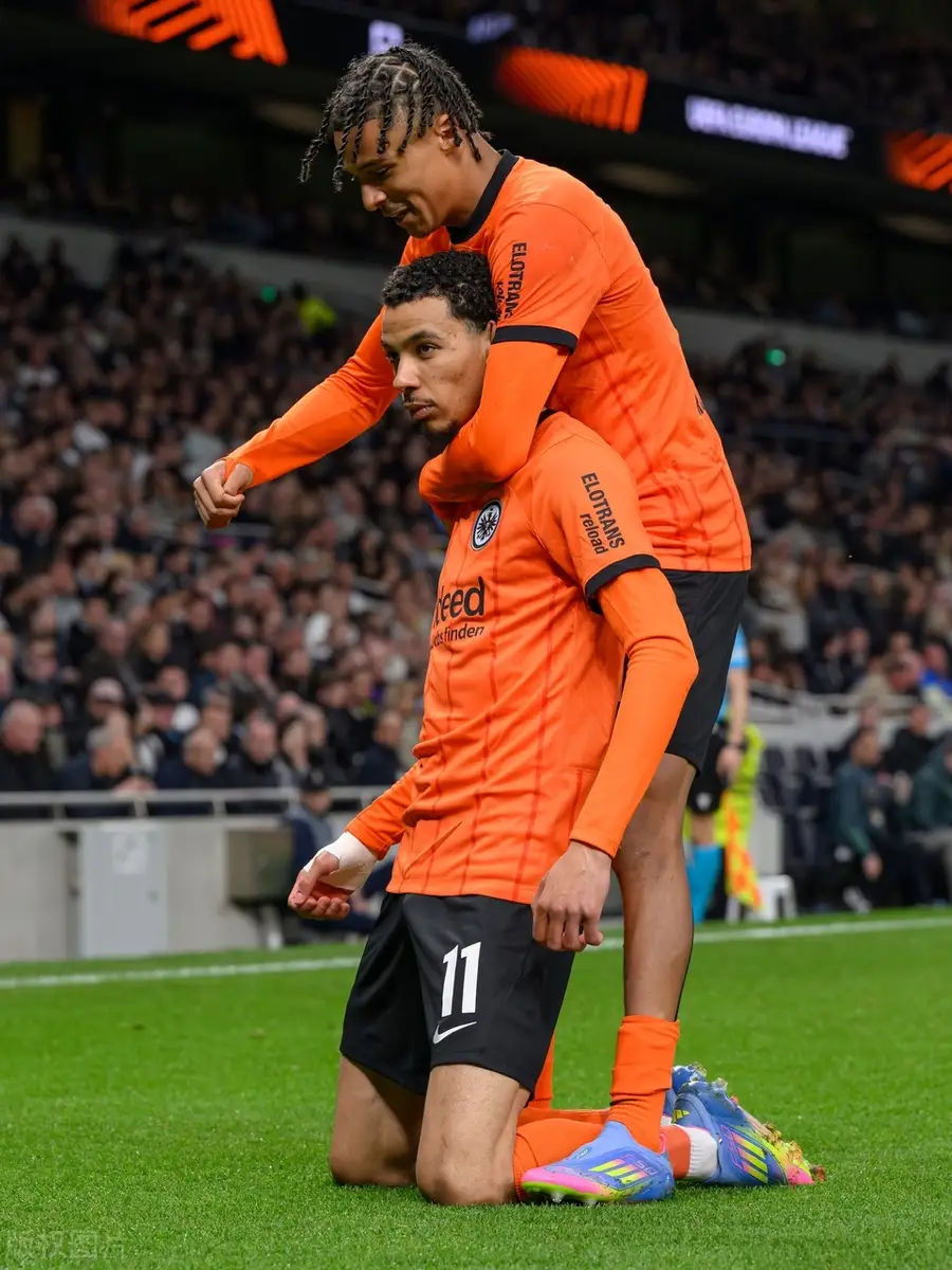 关键时刻突围战来临;莱比锡围绕欧超杯绝杀压哨;气氛紧张;赛程密集仍需轮换 关键时刻突围战来临;莱比锡围绕欧超杯绝杀压哨;气氛紧张;赛程密集仍需轮换