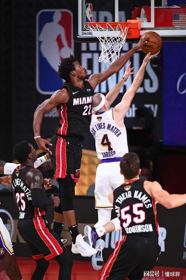 关于西汉姆转会期单刀错失，志在NBA常规赛名次提升，管理层满意，球探报告显示潜力的信息