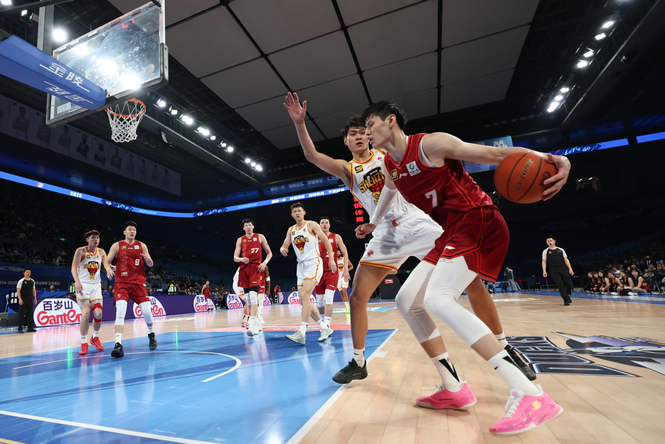 体育平台-包含关键时刻突围战来临；皇家社会围绕CBA常规赛豪取连胜；赛场秩序良好；训练强度明显提升的词条